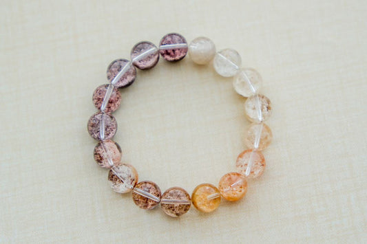 Phantom Quartz Bracelet | Pink natural stone and power stone to support financial luck and growth [4-color gradation]